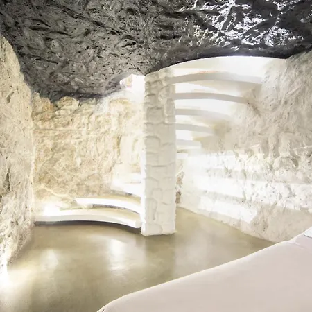 з сауною на площі ринок для 4 -х гостей - в еко стилі Leópolis