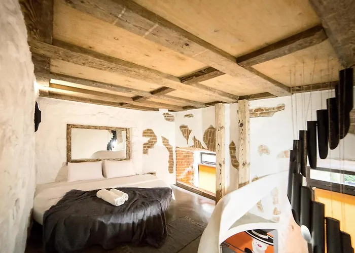 з сауною на площі ринок для 4 -х гостей - в еко стилі * إلفيف