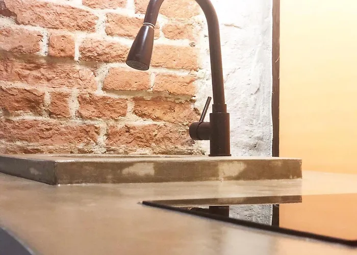 з сауною на площі ринок для 4 -х гостей - в еко стилі